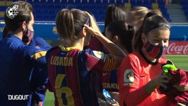 FC Barcelona Women receive the Spanish league trophy